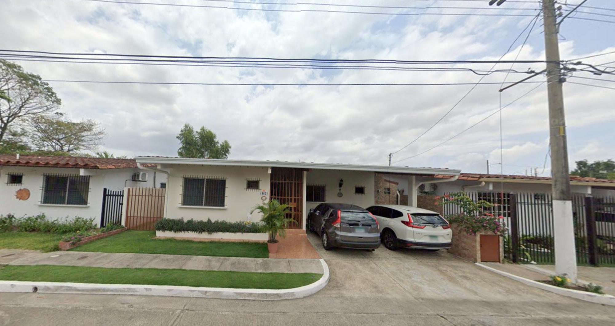 Casa Con Parking Y Cocina Privada *
